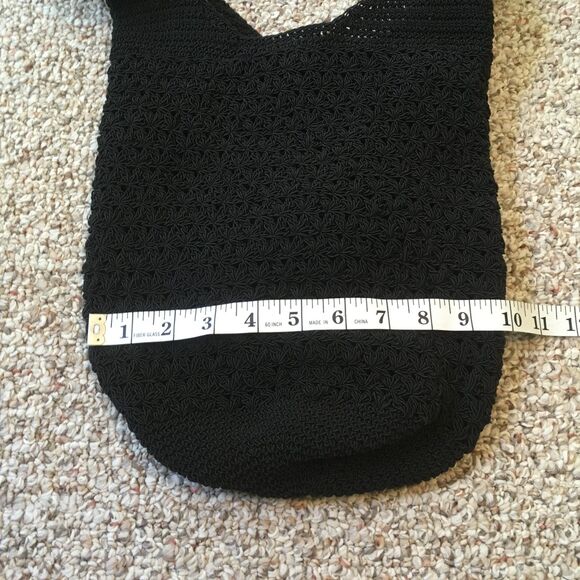 Jackson Crochet Purse Bag Black Strap Snap Closure Boho Minimal Beach Boho - Picture 13 of 14